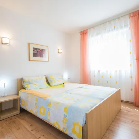 Semesterbostad Ripenda, A Private Istrian Haven With A Pool *