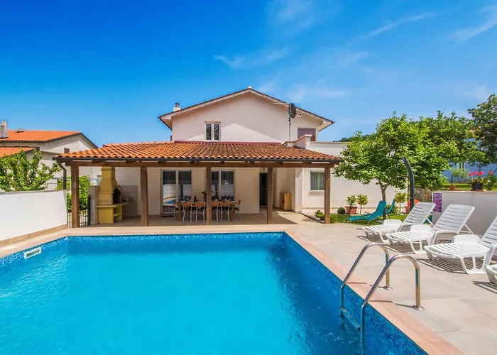 Nyaraló Ripenda, A Private Istrian Haven With A Pool