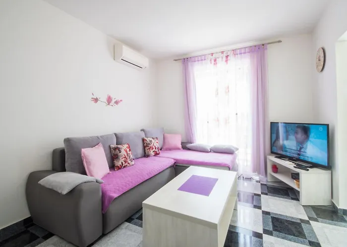 Ripenda, A Private Istrian Haven With A Pool Strmac